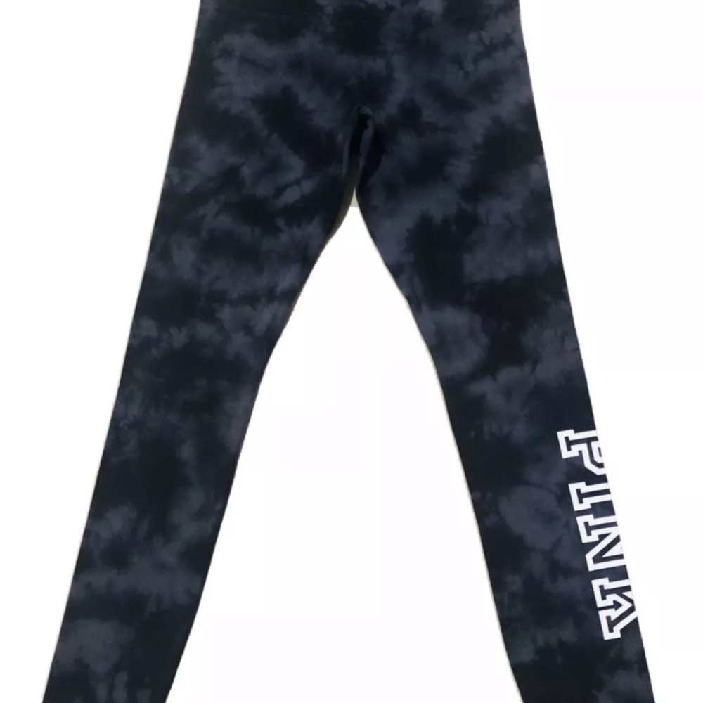Pink camo leggings